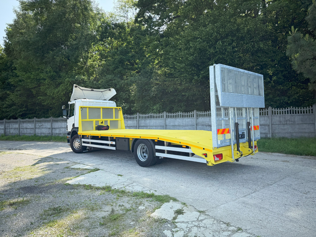 SCANIA P280 - Vontató: 5 kép. SCANIA P280 - Vontató: 5 kép.