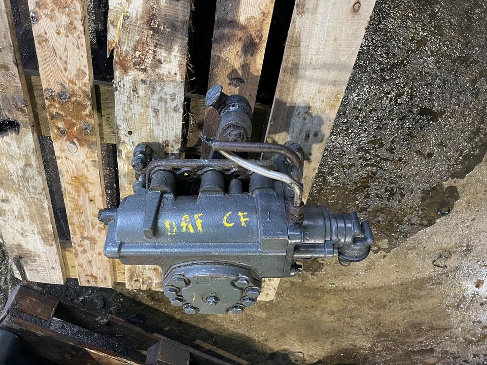 DAF CF Lenkung Lenkgetriebe - Kormányzás - Teherautó: 1 kép. DAF CF Lenkung Lenkgetriebe - Kormányzás - Teherautó: 1 kép.