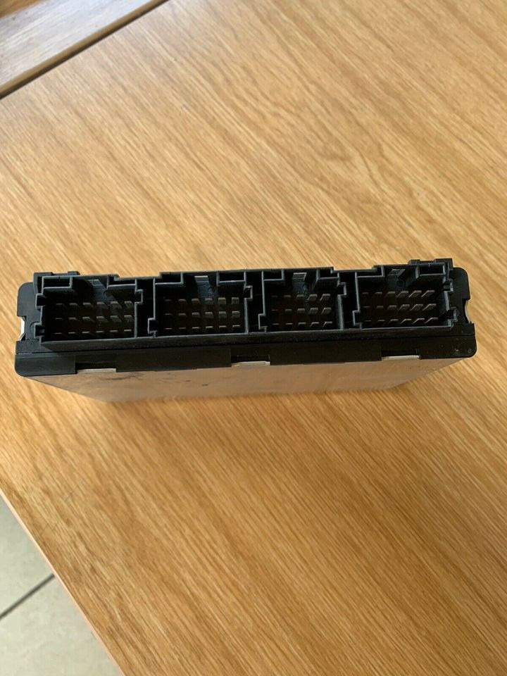 ELEKTRONIK FFR SIEMENS VDO Steuergerät MAN Nr. 81258057052 - ECU - Teherautó: 2 kép. ELEKTRONIK FFR SIEMENS VDO Steuergerät MAN Nr. 81258057052 - ECU - Teherautó: 2 kép.