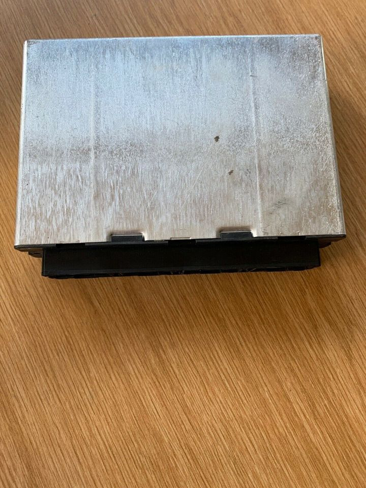 ELEKTRONIK FFR SIEMENS VDO Steuergerät MAN Nr. 81258057052 - ECU - Teherautó: 3 kép. ELEKTRONIK FFR SIEMENS VDO Steuergerät MAN Nr. 81258057052 - ECU - Teherautó: 3 kép.
