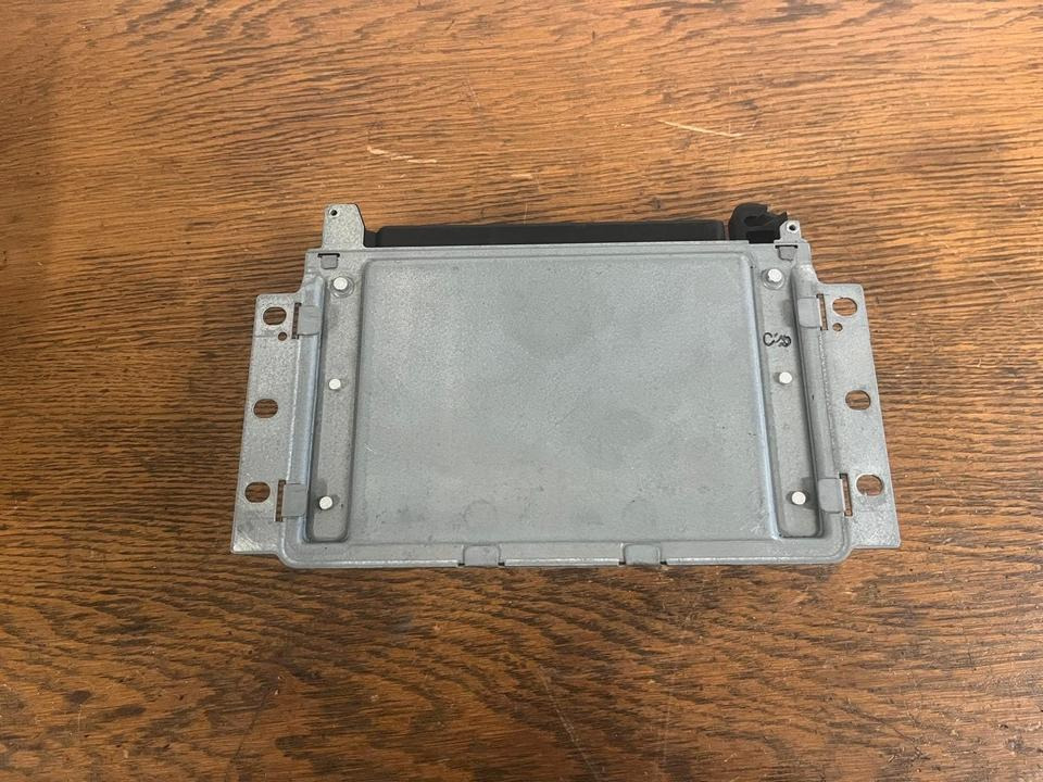 IVECO Steuergerät Intardersteuerung ZF 6009371001 - ECU: 5 kép. IVECO Steuergerät Intardersteuerung ZF 6009371001 - ECU: 5 kép.