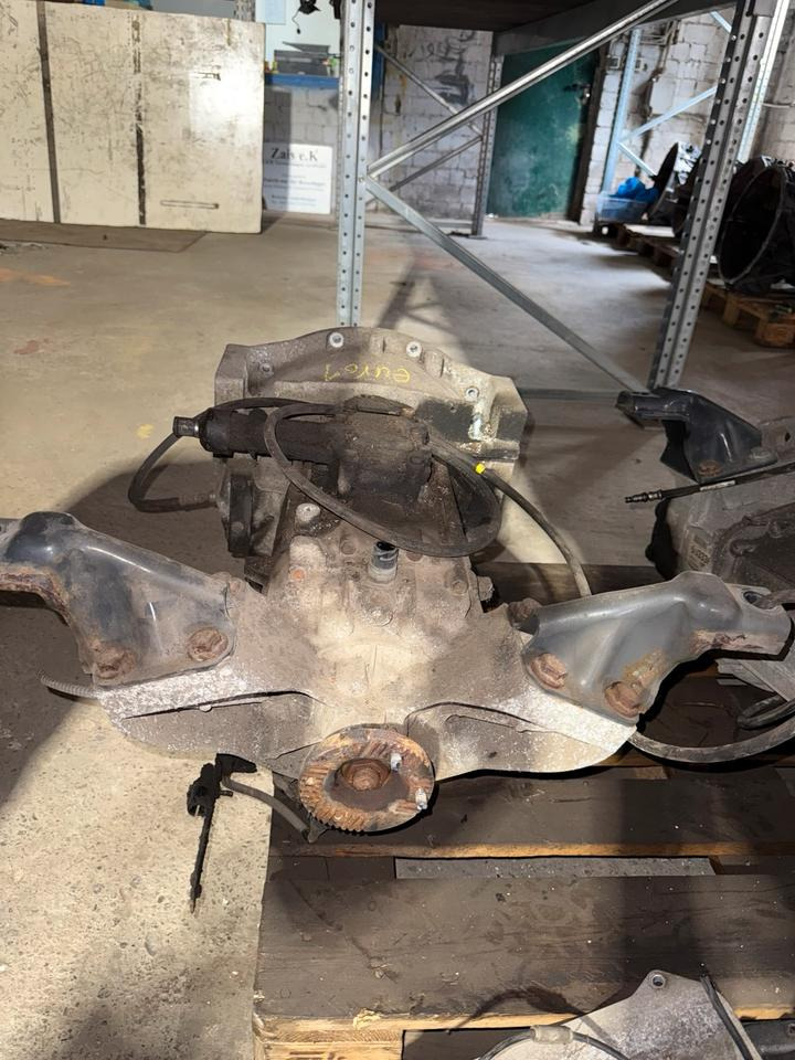 MAN TGL 7.150 ZF ECOLITE S5-42 Schaltgetriebe - Erőátvitel - Teherautó: 5 kép. MAN TGL 7.150 ZF ECOLITE S5-42 Schaltgetriebe - Erőátvitel - Teherautó: 5 kép.