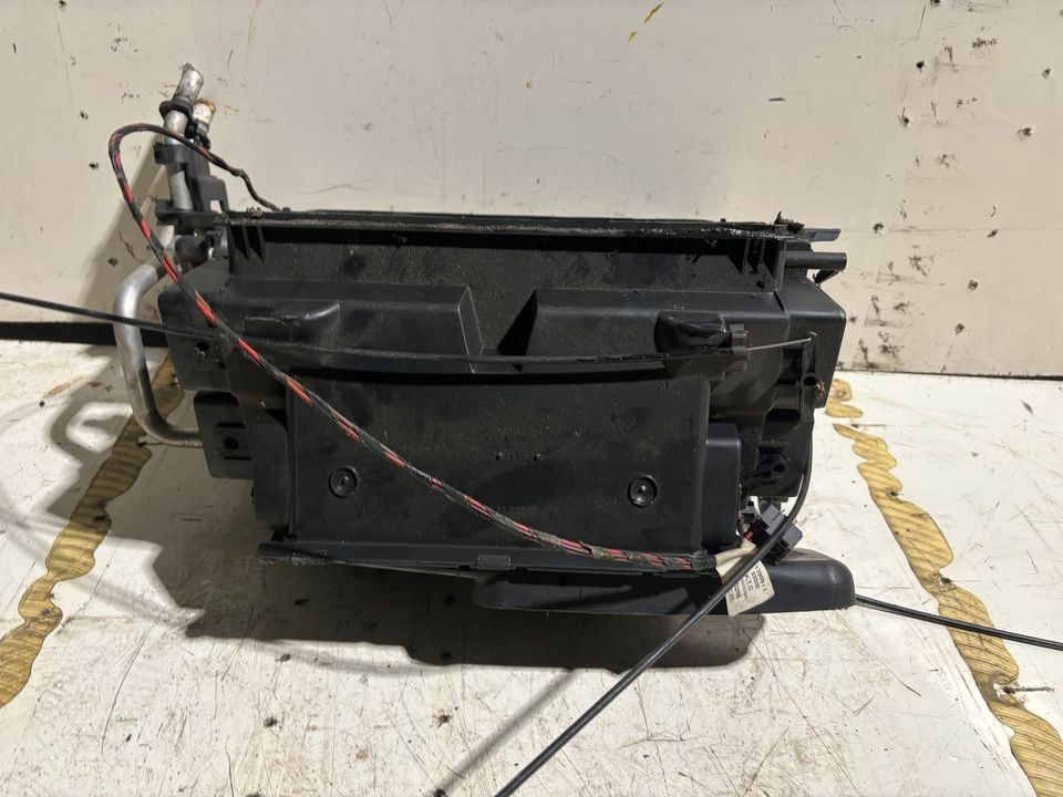 MAN TGL Innenraum Gebläse/Heizung 81.61900.6391 - Ventilátor - Teherautó: 5 kép. MAN TGL Innenraum Gebläse/Heizung 81.61900.6391 - Ventilátor - Teherautó: 5 kép.
