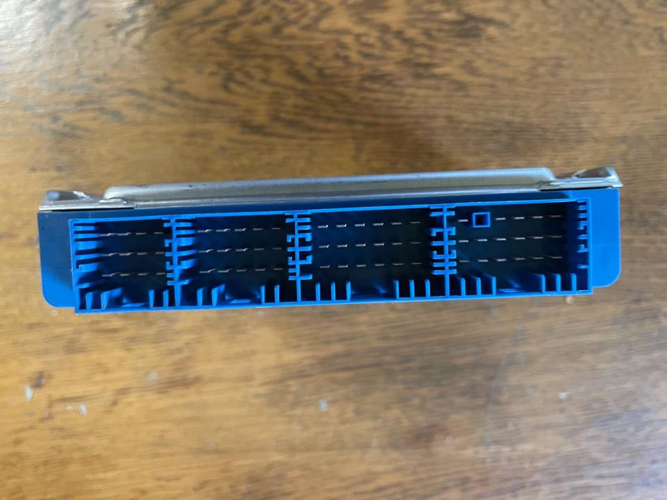 MAN TGX TGL Knorr-Bremse EBS Elektronik 81258087053 - ECU - Teherautó: 3 kép. MAN TGX TGL Knorr-Bremse EBS Elektronik 81258087053 - ECU - Teherautó: 3 kép.