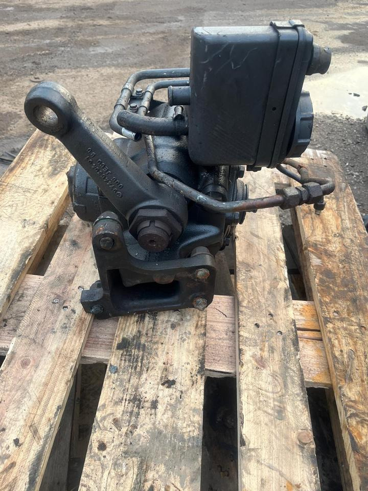 Mercedes Atego Lenkung Lenkgetriebe LS6 A9744610101 - Kormánymű - Teherautó: 5 kép. Mercedes Atego Lenkung Lenkgetriebe LS6 A9744610101 - Kormánymű - Teherautó: 5 kép.