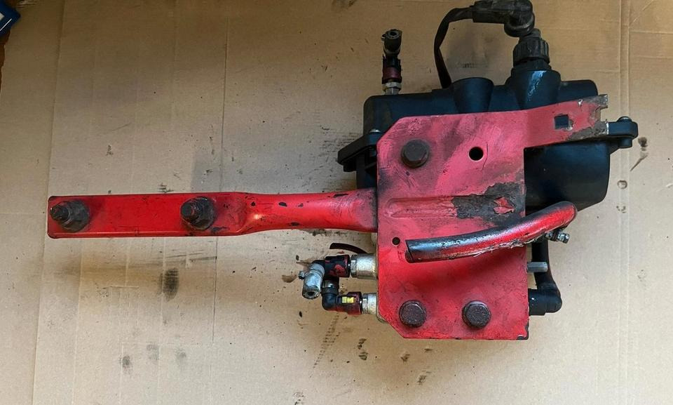 Üzemanyag szivattyú - Teherautó Mercedes-Benz Actros Atego EU4 EU5 AdBlue Pumpe A0001401578: 7 kép. Üzemanyag szivattyú - Teherautó Mercedes-Benz Actros Atego EU4 EU5 AdBlue Pumpe A0001401578: 7 kép.