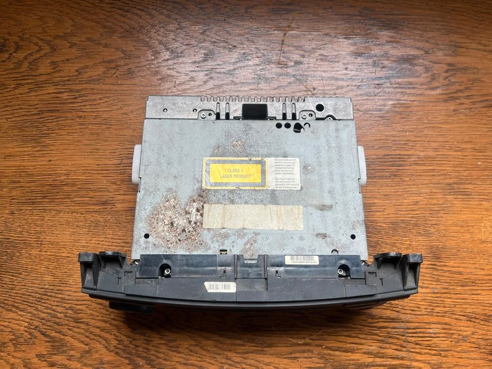 Fülke és belső tér - Teherautó Mercedes Sprinter CD Radio 12V A9068200486: 6 kép.