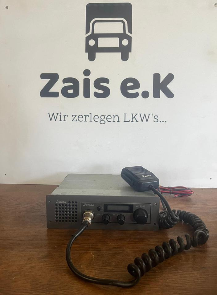 STABO Funkgerät XM3082 - Navigációs rendszer - Teherautó: 1 kép. STABO Funkgerät XM3082 - Navigációs rendszer - Teherautó: 1 kép.