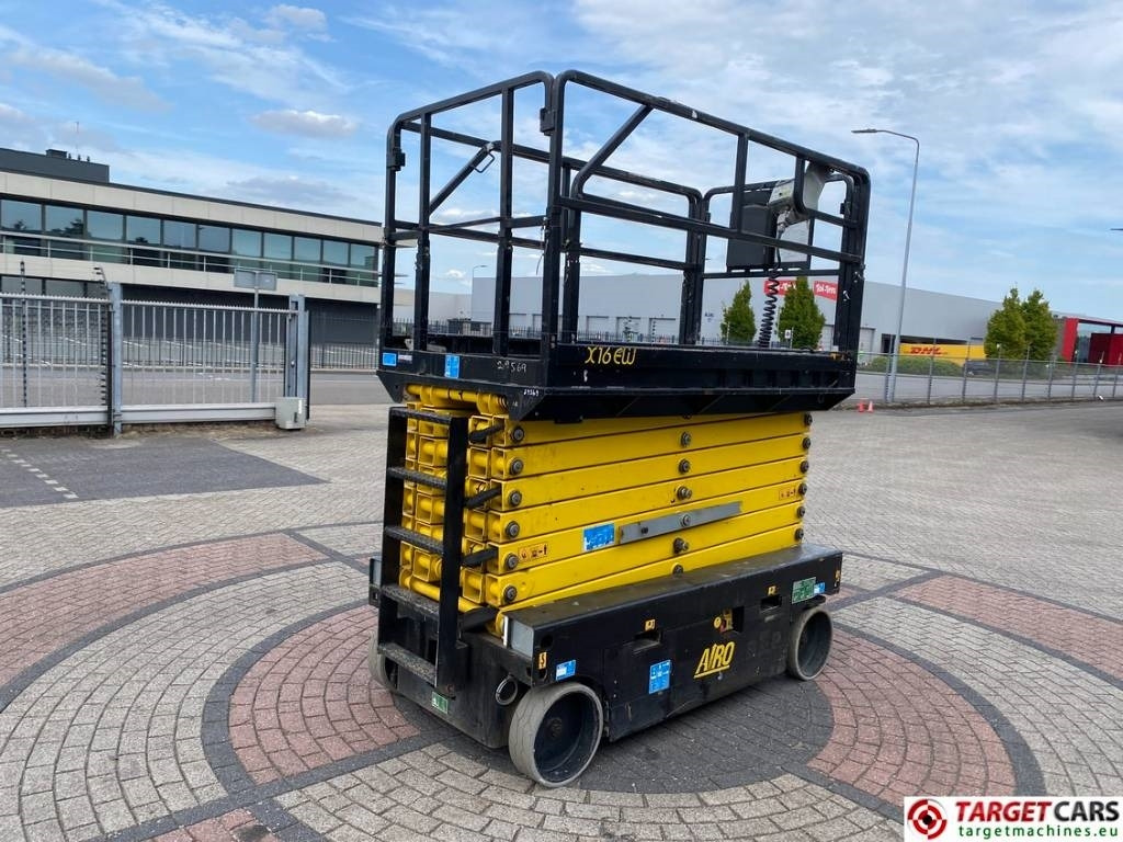 Airo X16EW Electric Scissor X16 EW Work Lift 1590cm - Ollós emelő: 3 kép. Airo X16EW Electric Scissor X16 EW Work Lift 1590cm - Ollós emelő: 3 kép.