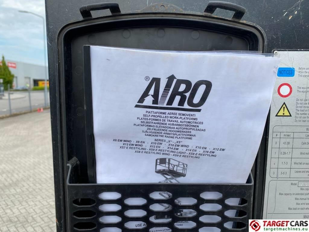 Ollós emelő Airo X16EW Electric Scissor X16 EW Work Lift 1590cm: 17 kép.