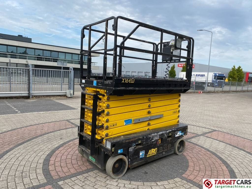 Airo X16EW Electric X16 EW Scissor Work Lift 1590cm - Ollós emelő: 3 kép. Airo X16EW Electric X16 EW Scissor Work Lift 1590cm - Ollós emelő: 3 kép.