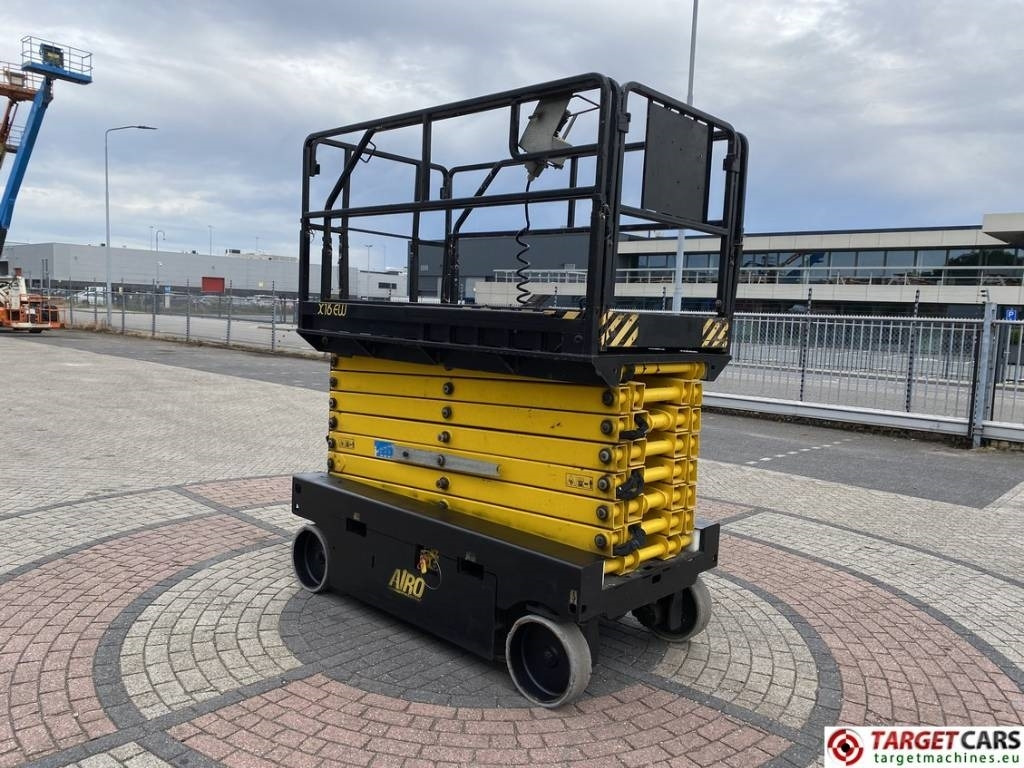 Airo X16EW Electric X16 EW Scissor Work Lift 1590cm - Ollós emelő: 2 kép. Airo X16EW Electric X16 EW Scissor Work Lift 1590cm - Ollós emelő: 2 kép.