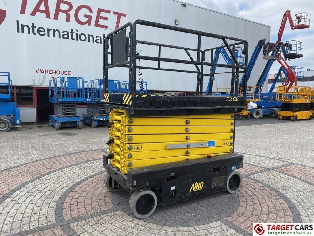 Airo X16EW Electric X16 EW Scissor Work Lift 1590cm - Ollós emelő: 1 kép. Airo X16EW Electric X16 EW Scissor Work Lift 1590cm - Ollós emelő: 1 kép.