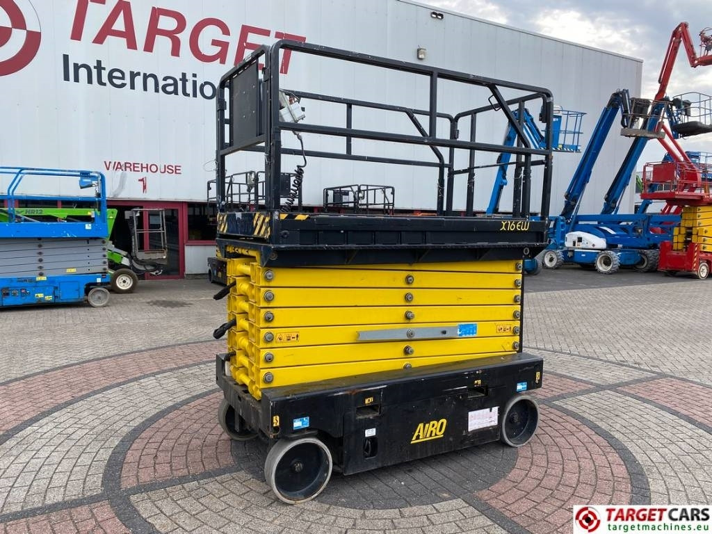 Airo X16EW Electric X16 EW Scissor Work Lift 1590cm - Ollós emelő: 1 kép. Airo X16EW Electric X16 EW Scissor Work Lift 1590cm - Ollós emelő: 1 kép.