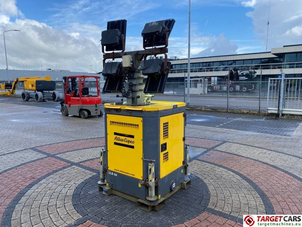 Atlas Copco QLB60 Tower Light 4x350W Led - Világító állvány: 2 kép. Atlas Copco QLB60 Tower Light 4x350W Led - Világító állvány: 2 kép.