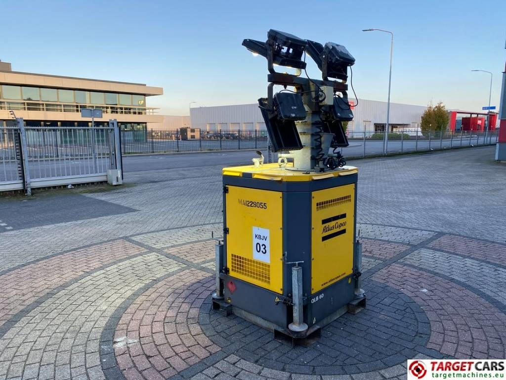 Atlas Copco QLB60 Tower Light 4x350W Led - Világító állvány: 3 kép. Atlas Copco QLB60 Tower Light 4x350W Led - Világító állvány: 3 kép.