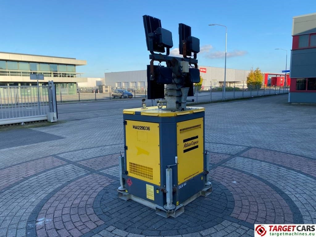 Atlas Copco QLB60 Tower Light 4x350W Led - Világító állvány: 3 kép. Atlas Copco QLB60 Tower Light 4x350W Led - Világító állvány: 3 kép.
