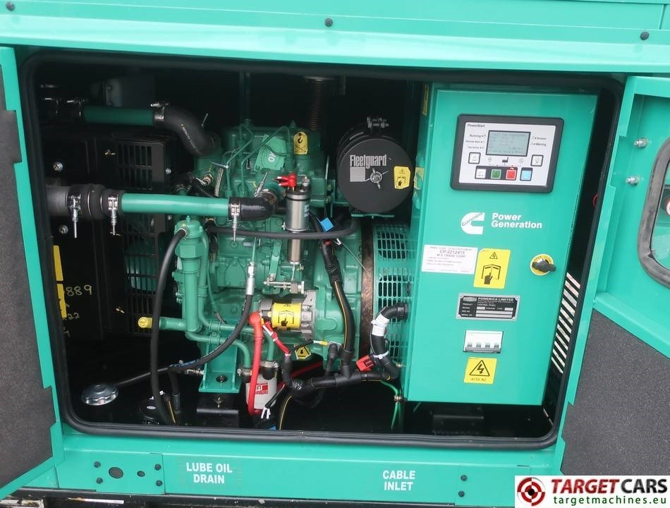 Cummins C15D5P Diesel 15KVA Generator 415V/230V Stamford - Áramfejlesztő: 5 kép. Cummins C15D5P Diesel 15KVA Generator 415V/230V Stamford - Áramfejlesztő: 5 kép.