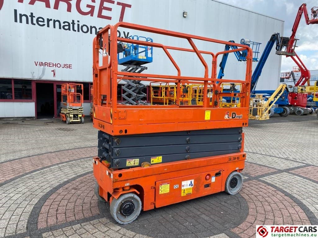Dingli JCPT1008DC Electric Scissor Work Lift 1000cm - Ollós emelő: 1 kép. Dingli JCPT1008DC Electric Scissor Work Lift 1000cm - Ollós emelő: 1 kép.