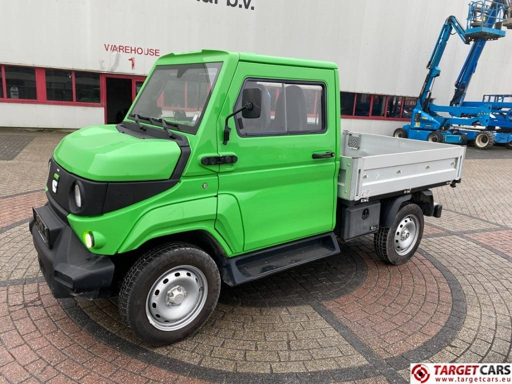 Evum ACAR Electric 4x4 UTV Open Platform Van - Elektromos kishaszonjármű: 1 kép. Evum ACAR Electric 4x4 UTV Open Platform Van - Elektromos kishaszonjármű: 1 kép.