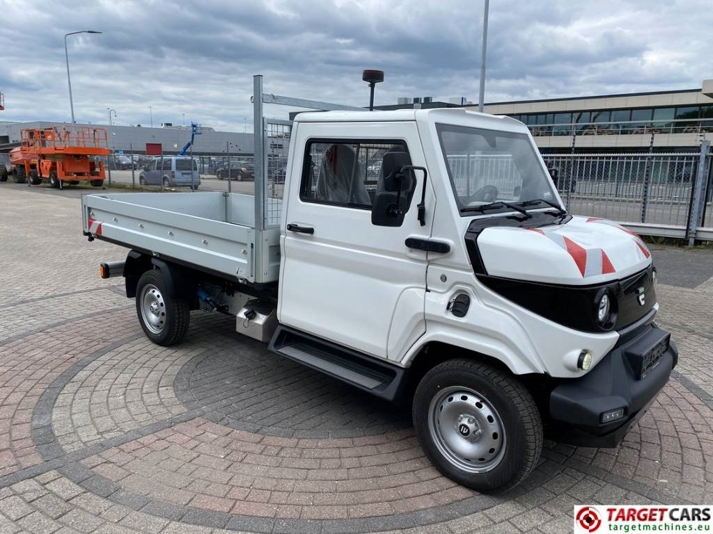 Evum ACar Electric UTV 4x4 Open Platform XL Van - Platós teherautó, Elektromos kishaszonjármű: 3 kép. Evum ACar Electric UTV 4x4 Open Platform XL Van - Platós teherautó, Elektromos kishaszonjármű: 3 kép.