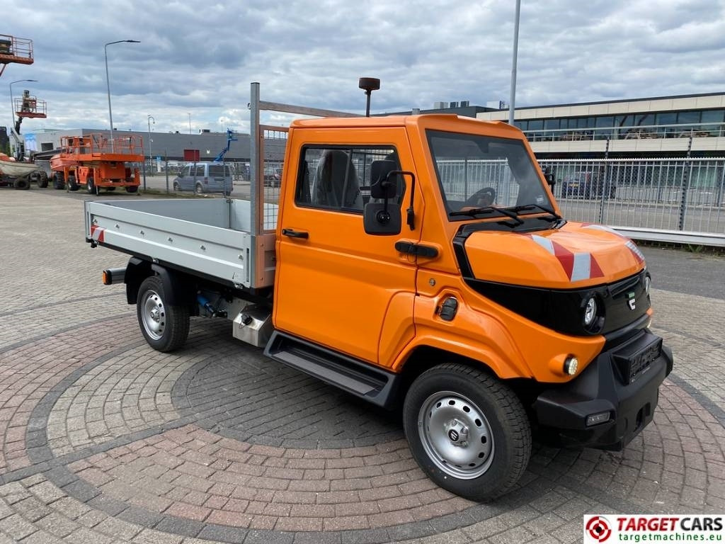 Evum ACar Electric UTV 4x4 Open Platform XL Van - Platós teherautó, Elektromos kishaszonjármű: 3 kép. Evum ACar Electric UTV 4x4 Open Platform XL Van - Platós teherautó, Elektromos kishaszonjármű: 3 kép.