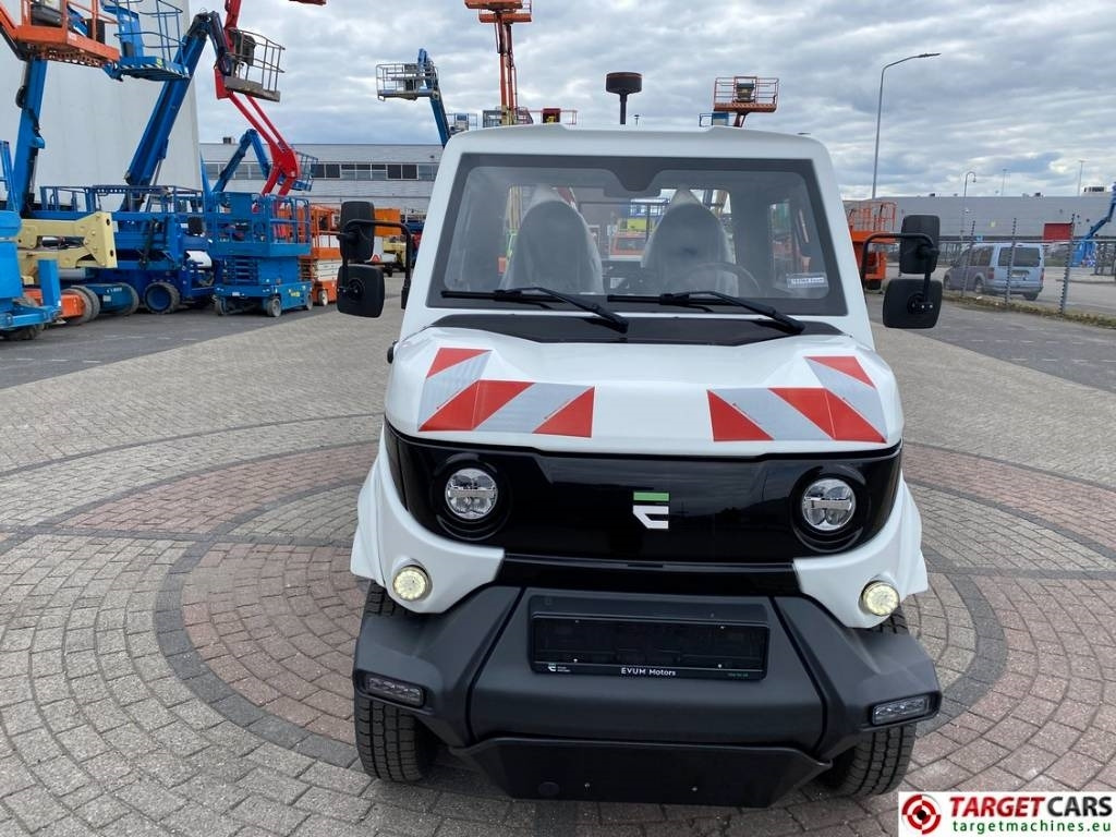 Evum ACar Electric UTV 4x4 Open Platform XL Van - Platós teherautó, Elektromos kishaszonjármű: 2 kép. Evum ACar Electric UTV 4x4 Open Platform XL Van - Platós teherautó, Elektromos kishaszonjármű: 2 kép.