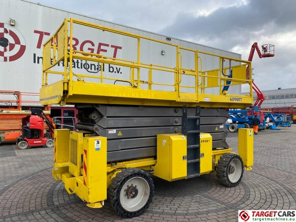GMG 6094RT Diesel 4x4 Scissor Work Lift 2020cm - Ollós emelő: 1 kép. GMG 6094RT Diesel 4x4 Scissor Work Lift 2020cm - Ollós emelő: 1 kép.