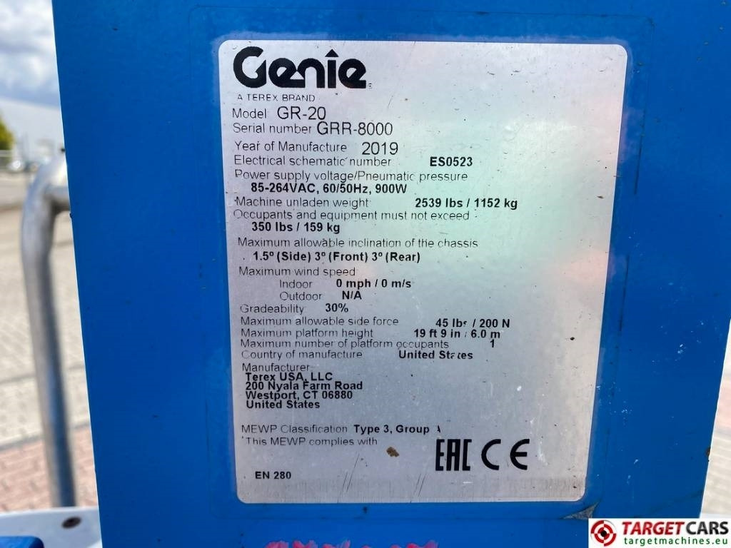 Oszlopos személyemelő Genie GR-20 RunAbout Electric Vertical Mast Lift 802cm: 10 kép.