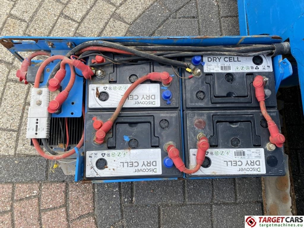 Ollós emelő Genie GS-2646 Electric GS2646 Scissor Work Lift 992cm: 13 kép.