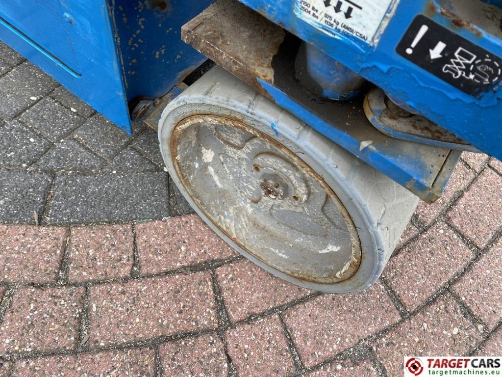 Ollós emelő Genie GS-2646 Electric GS2646 Scissor Work Lift 992cm: 22 kép.