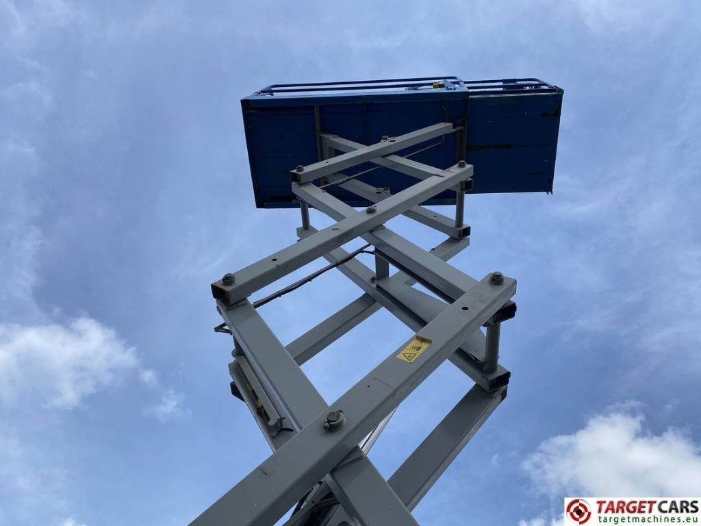 Ollós emelő Genie GS-2646 Electric GS2646 Scissor Work Lift 992cm: 19 kép.