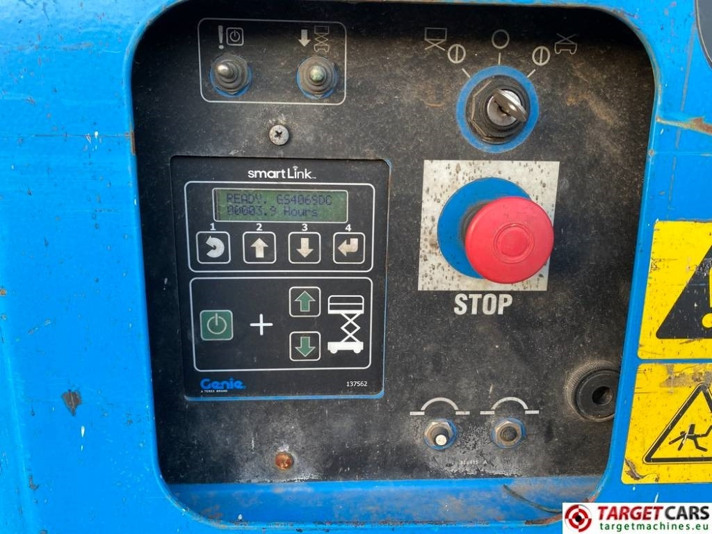 Ollós emelő Genie GS-4069 DC Electric GS4069 Scissor WorkLift 1412cm: 11 kép. Ollós emelő Genie GS-4069 DC Electric GS4069 Scissor WorkLift 1412cm: 11 kép.
