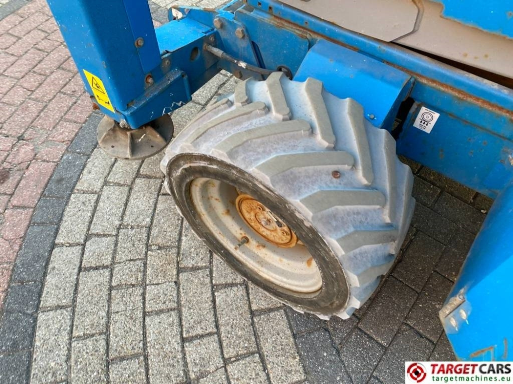 Ollós emelő Genie GS-4069 DC Electric GS4069 Scissor WorkLift 1412cm: 24 kép. Ollós emelő Genie GS-4069 DC Electric GS4069 Scissor WorkLift 1412cm: 24 kép.