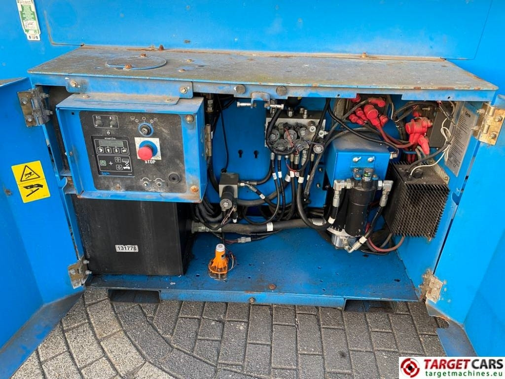 Ollós emelő Genie GS-4069 DC Electric GS4069 Scissor WorkLift 1412cm: 12 kép. Ollós emelő Genie GS-4069 DC Electric GS4069 Scissor WorkLift 1412cm: 12 kép.