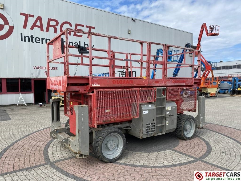 Genie GS-4390RT Diesel 4x4 Scissor Work Lift 1511cm - Ollós emelő: 1 kép. Genie GS-4390RT Diesel 4x4 Scissor Work Lift 1511cm - Ollós emelő: 1 kép.