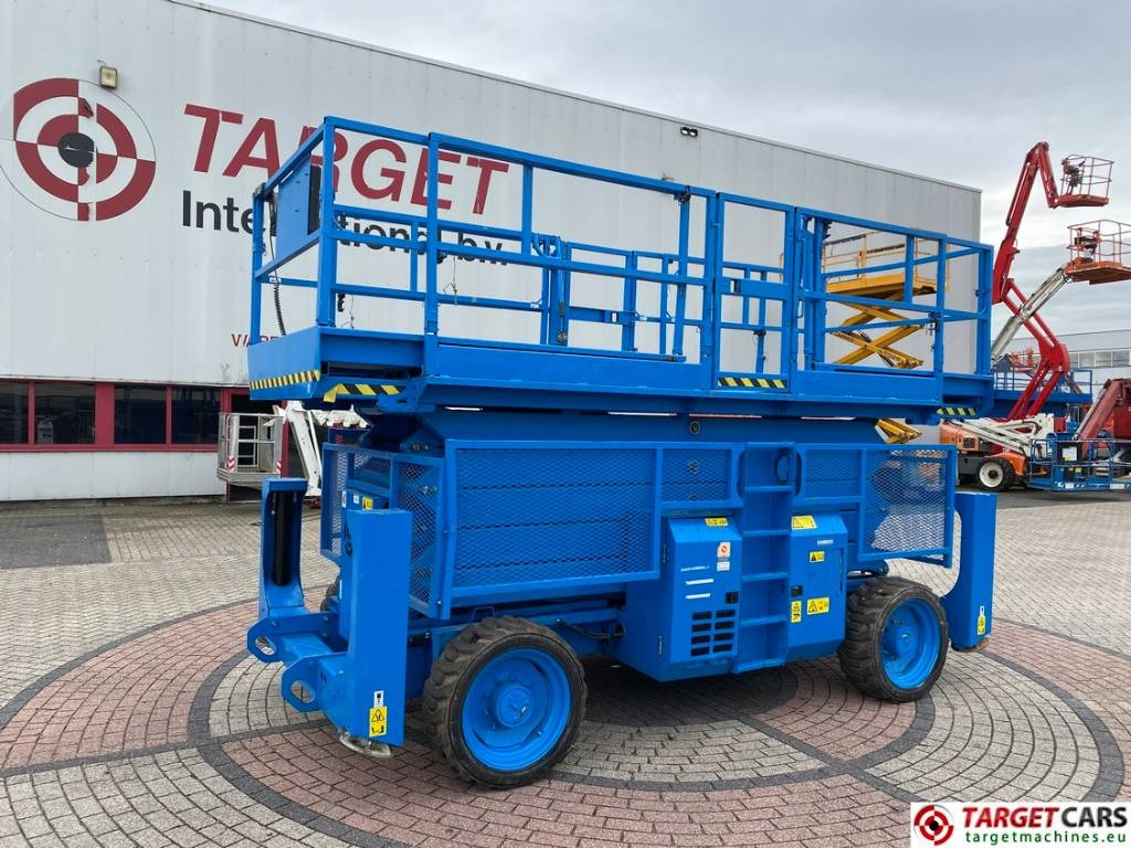 Genie GS-5390RT Diesel 4x4 Scissor Work Lift 1815cm - Ollós emelő: 1 kép. Genie GS-5390RT Diesel 4x4 Scissor Work Lift 1815cm - Ollós emelő: 1 kép.