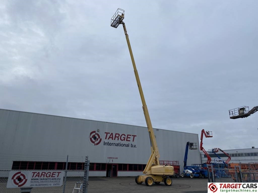 Genie S-65 Telescopic 4x4 Diesel Boom Work Lift 2180cm - Teleszkópos emelő: 5 kép. Genie S-65 Telescopic 4x4 Diesel Boom Work Lift 2180cm - Teleszkópos emelő: 5 kép.