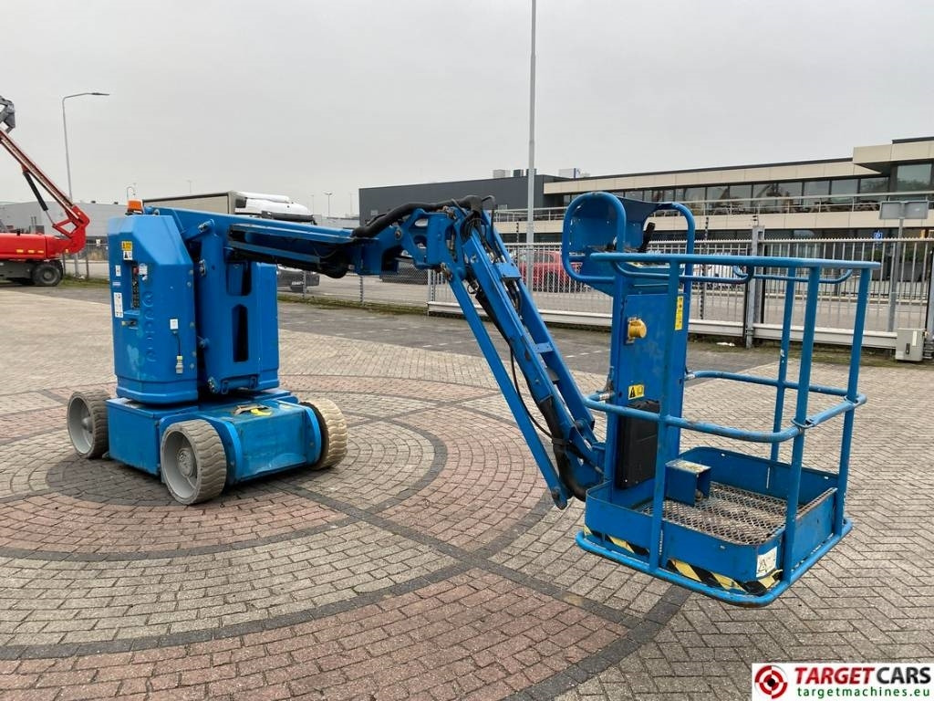 Genie Z-30/20N RJ Articulated Electric Boom Lift 1110cm - Személyemelő: 2 kép. Genie Z-30/20N RJ Articulated Electric Boom Lift 1110cm - Személyemelő: 2 kép.