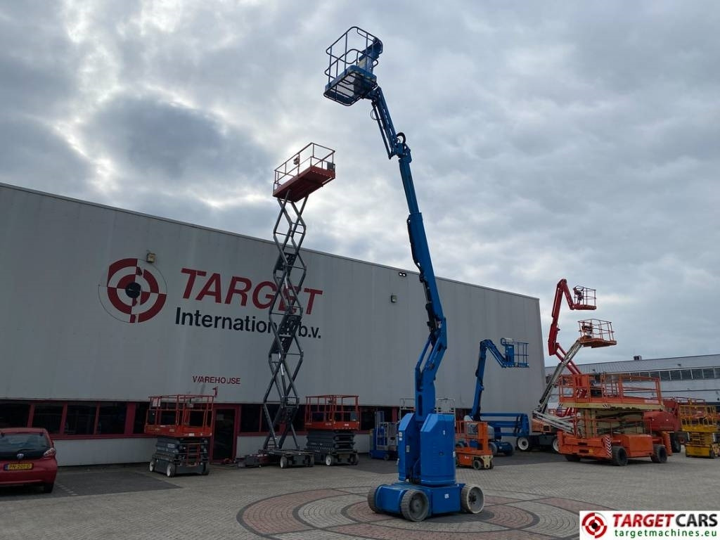 Genie Z-30/20N RJ Articulated Electric Boom Lift 1110cm - Személyemelő: 5 kép. Genie Z-30/20N RJ Articulated Electric Boom Lift 1110cm - Személyemelő: 5 kép.