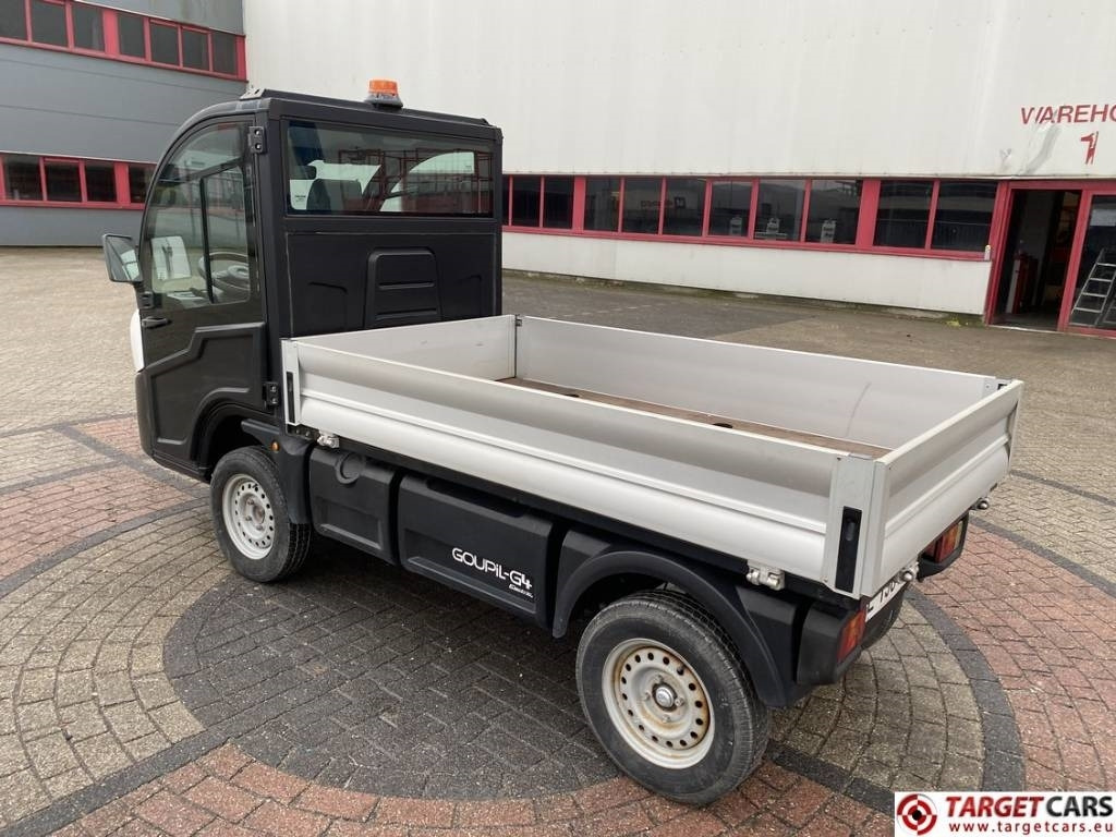 Goupil G4 Electric UTV Open Platform Van - Elektromos kishaszonjármű: 5 kép. Goupil G4 Electric UTV Open Platform Van - Elektromos kishaszonjármű: 5 kép.