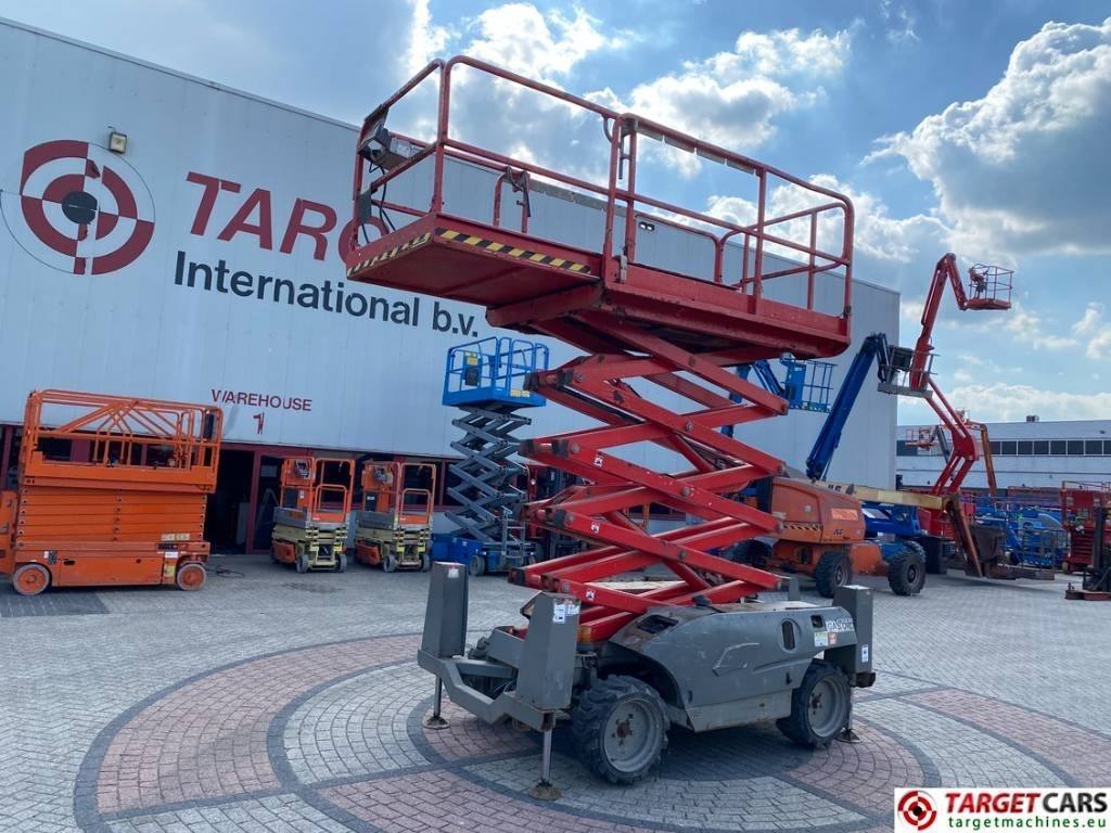 Ollós emelő Haulotte Compact 12DX Diesel 4x4 Scissor Work Lift 1206cm: 18 kép.