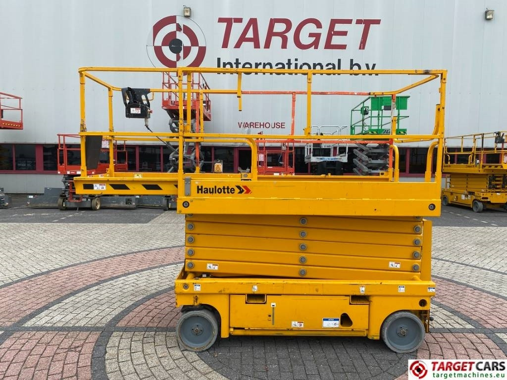 Haulotte Compact 14 Electric Scissor Work Lift 1385cm - Ollós emelő: 5 kép. Haulotte Compact 14 Electric Scissor Work Lift 1385cm - Ollós emelő: 5 kép.