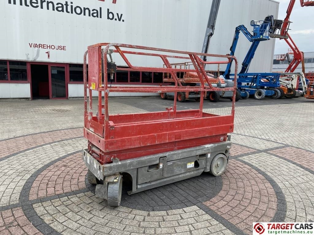 Haulotte Compact 8 Electric Scissor Work Lift 818cm DEFECT - Ollós emelő: 1 kép. Haulotte Compact 8 Electric Scissor Work Lift 818cm DEFECT - Ollós emelő: 1 kép.