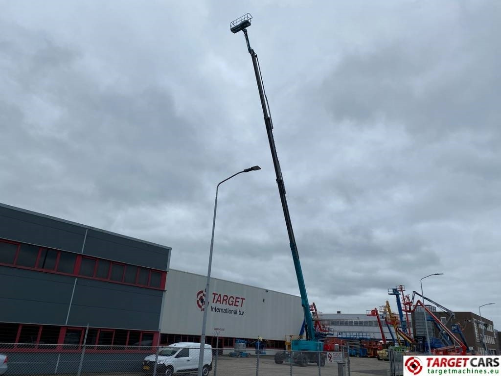 Haulotte H43TPX Telescopic 4x4x4 Diesel Boom Lift 4220cm - Teleszkópos emelő: 5 kép. Haulotte H43TPX Telescopic 4x4x4 Diesel Boom Lift 4220cm - Teleszkópos emelő: 5 kép.