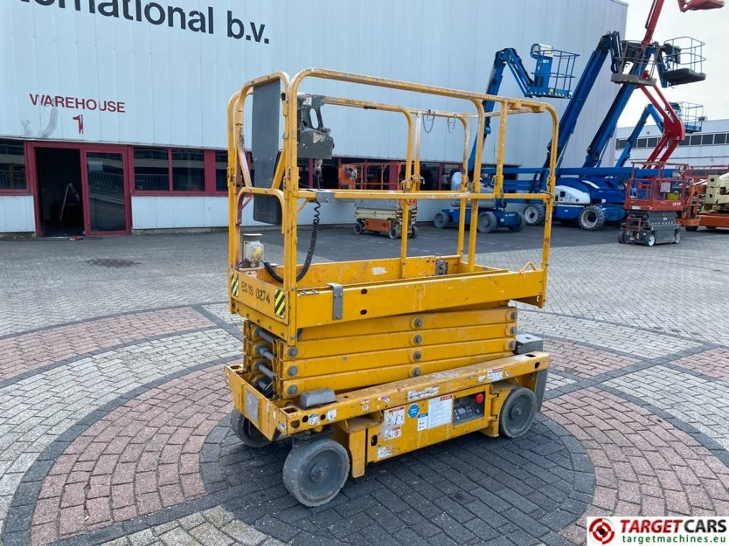 Haulotte Optimum 8 Electric Scissor Work Lift 777cm - Ollós emelő: 1 kép. Haulotte Optimum 8 Electric Scissor Work Lift 777cm - Ollós emelő: 1 kép.