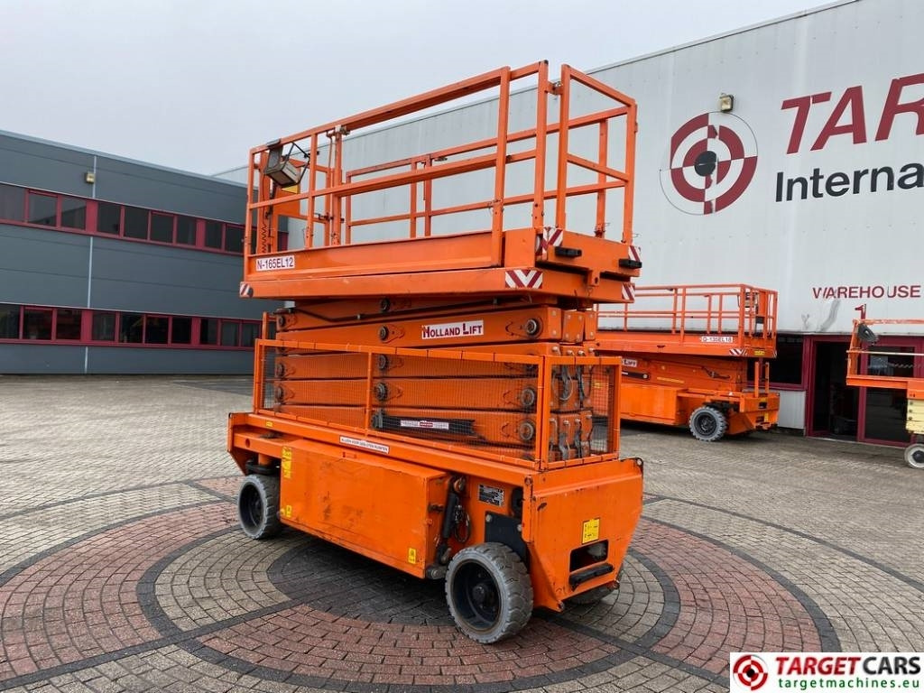 Holland Lift CombiStar N165EL12 Electric Scissor WorkLift 18.5M - Ollós emelő: 4 kép. Holland Lift CombiStar N165EL12 Electric Scissor WorkLift 18.5M - Ollós emelő: 4 kép.