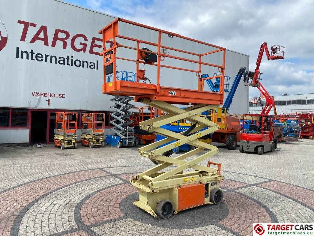 Ollós emelő JLG 6RS Electric Scissor Work Lift 779cm: 26 kép.