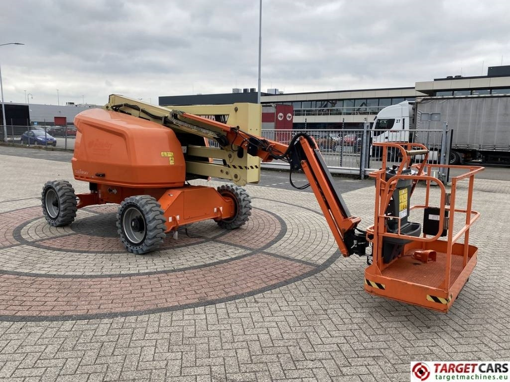 JLG EC450AJ Electric Articulated Boom Work Lift 1572cm - Személyemelő: 2 kép. JLG EC450AJ Electric Articulated Boom Work Lift 1572cm - Személyemelő: 2 kép.