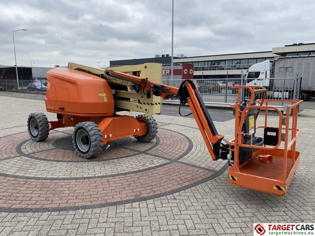 JLG EC450AJ Electric Articulated Boom Work Lift 1572cm - Személyemelő: 2 kép. JLG EC450AJ Electric Articulated Boom Work Lift 1572cm - Személyemelő: 2 kép.